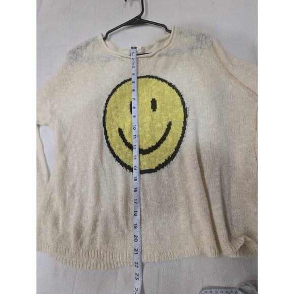 Juniors cream color fun graphic smiley face knit sweater by altar's state size M - Picture 6 of 7